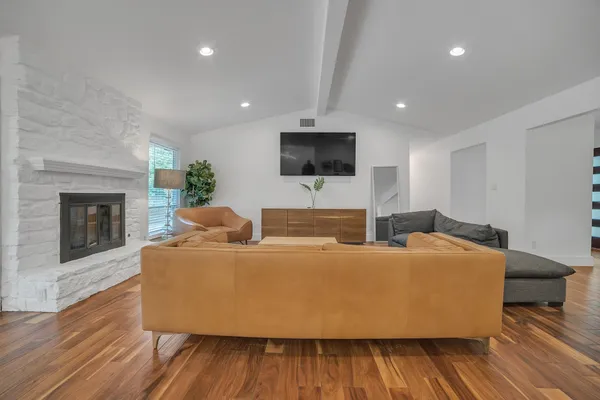 $4,900 | 3505 Pinnacle Road, Austin, TX 78746