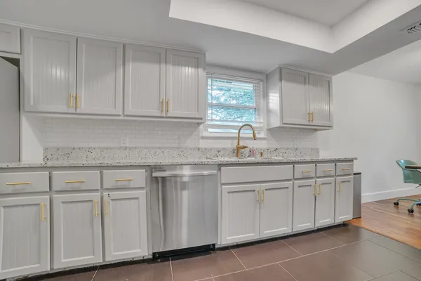 $4,900 | 3505 Pinnacle Road, Austin, TX 78746