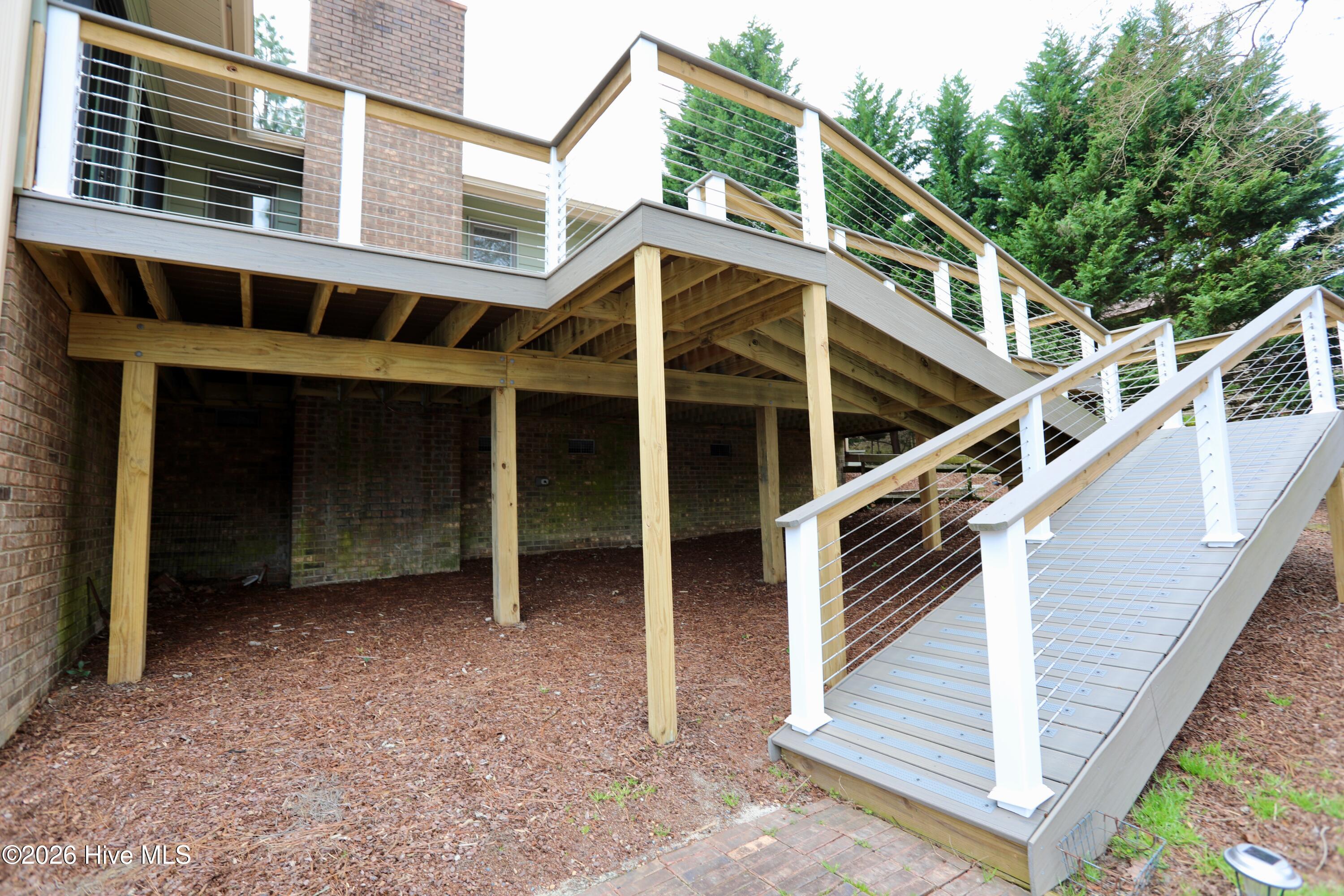 116 Shagbark Road West End, NC 27376 - Photo 13 of 79 Trex Decking Ramp