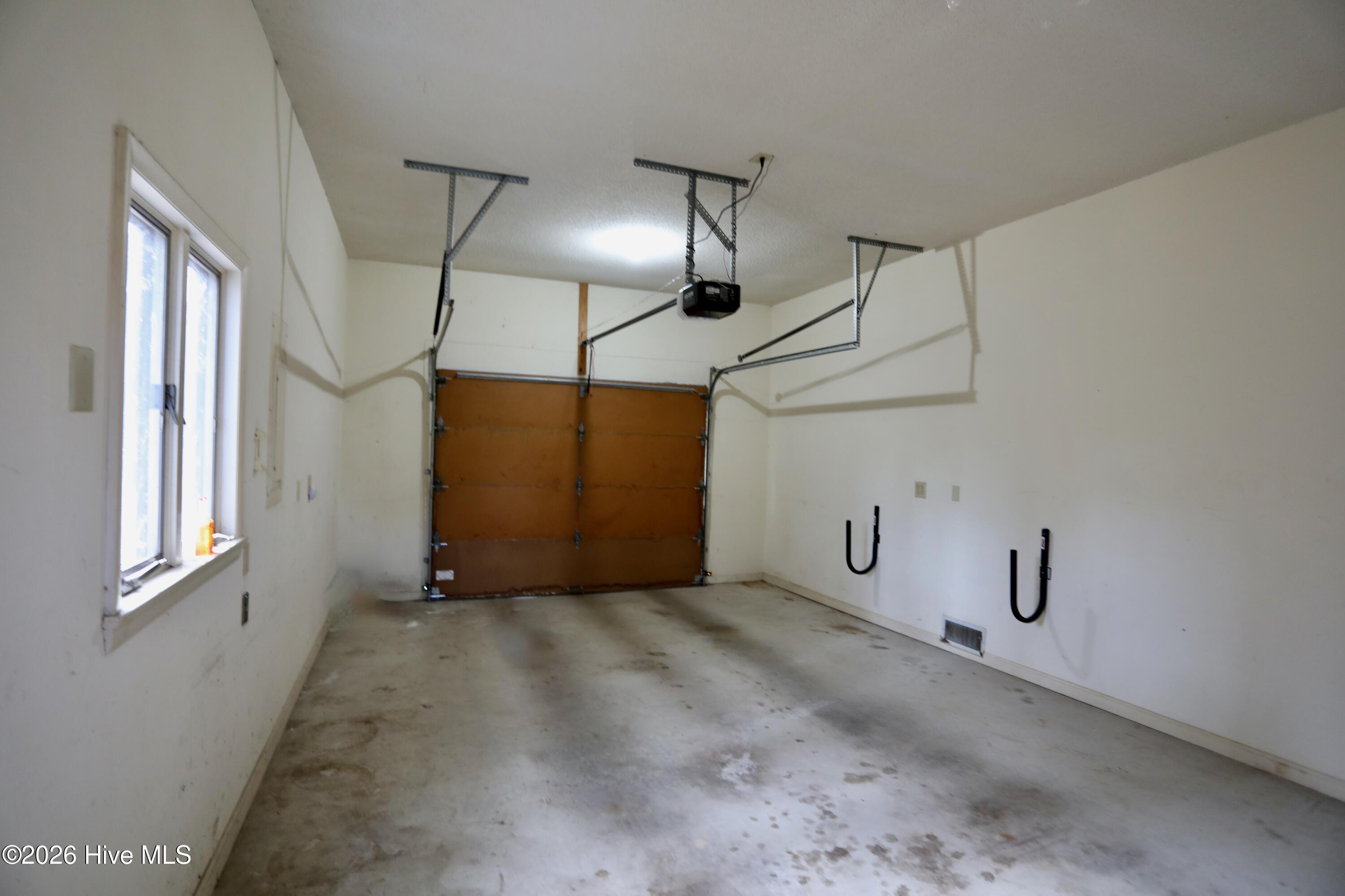 116 Shagbark Road West End, NC 27376 - Photo 57 of 89 Single Car Garage