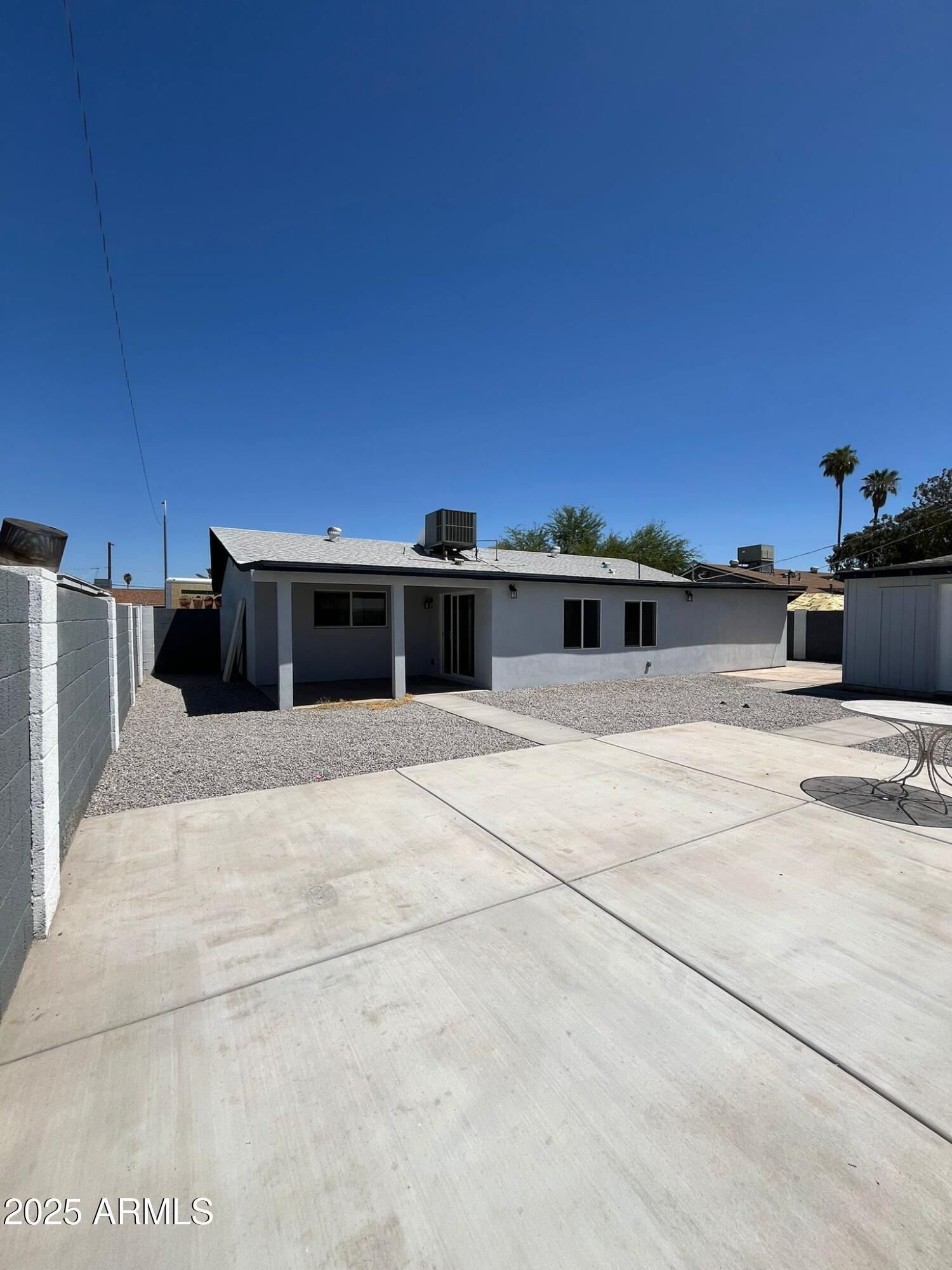 3639 West Lawrence Lane Phoenix, AZ 85051 - Photo 22 of 28 a view of a terrace