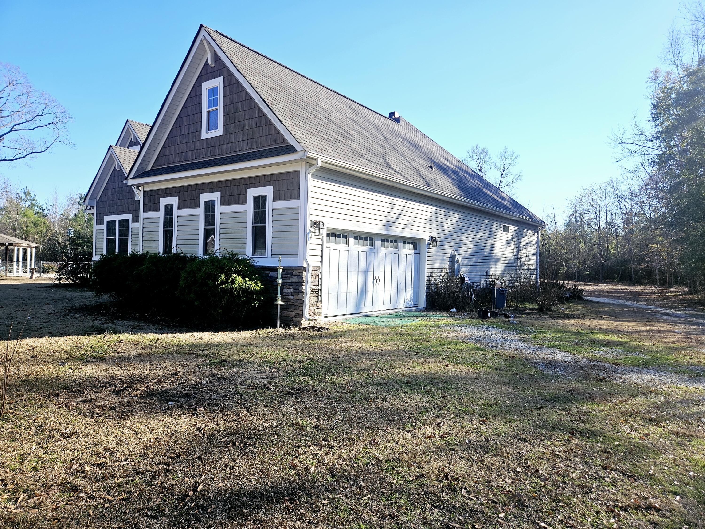 167 Satawen Road Eutawville, SC 29048 - Photo 4 of 45 20250109_150200