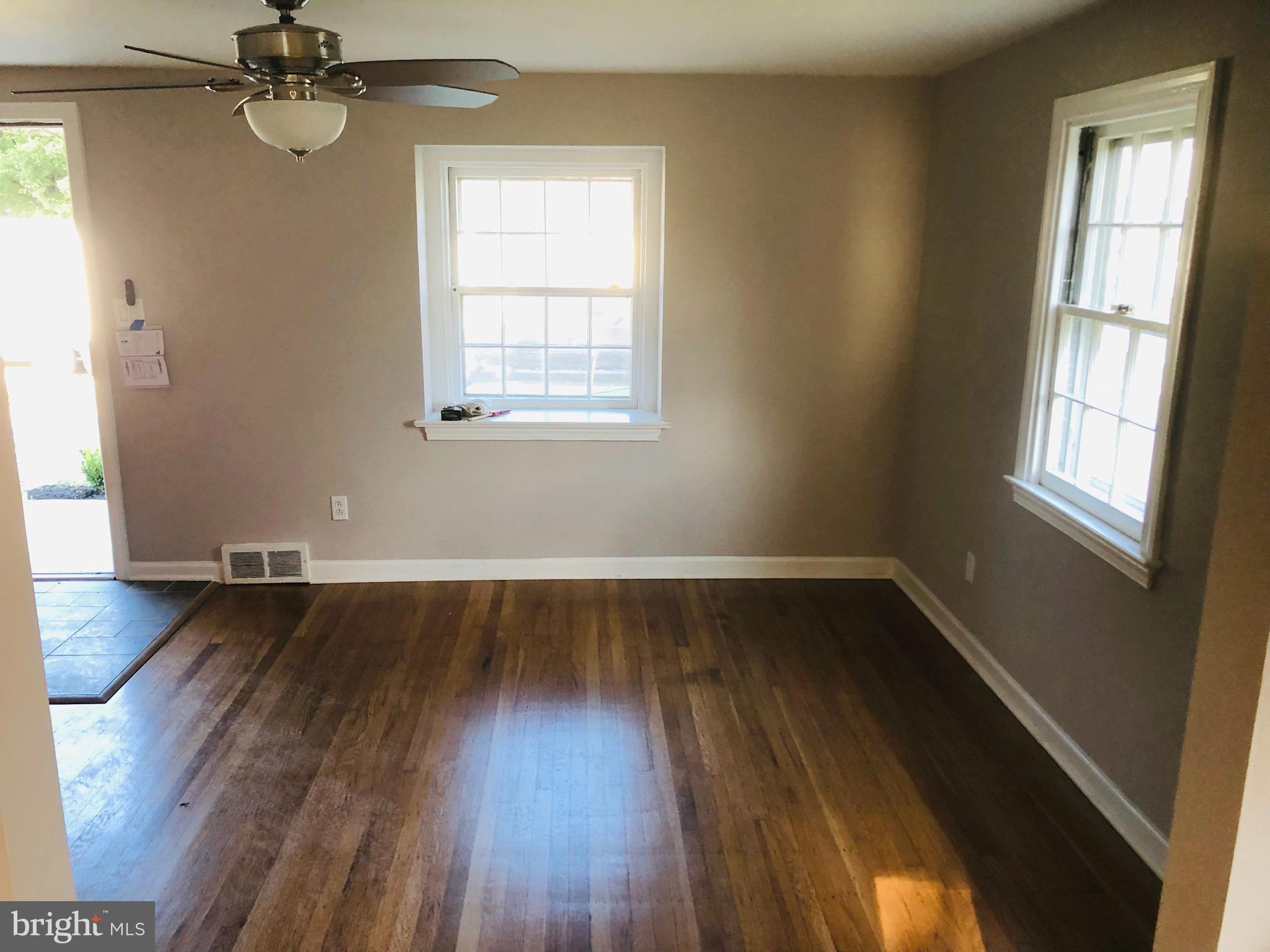 413 Holmes Road Morton, PA 19070 - Photo 4 of 13 Living room view from dining room