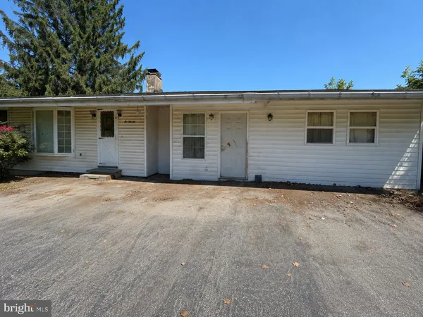 $199,900 | 170 Evergreen Lane, York, PA 17408