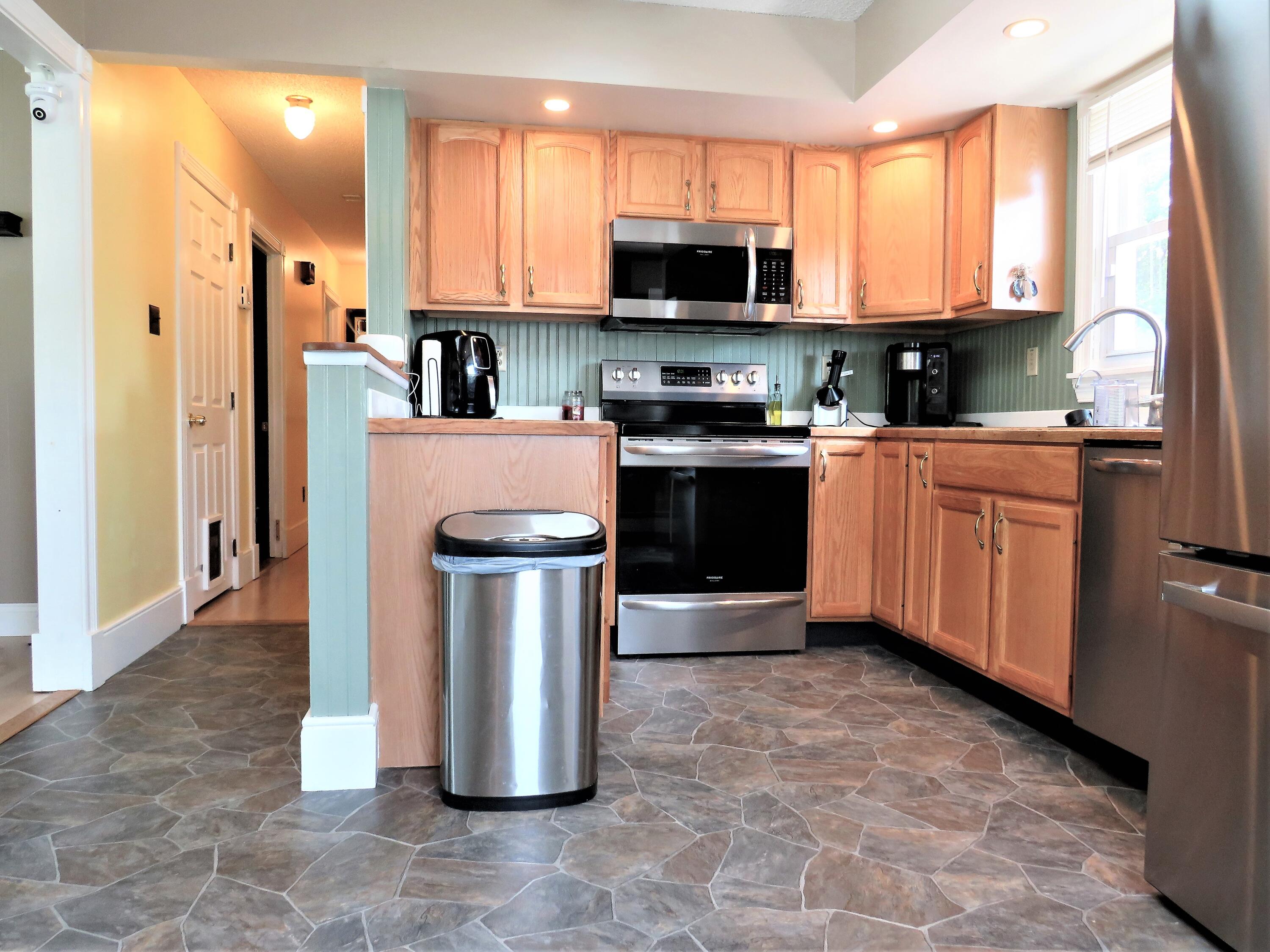 115 Middle Road Augusta, ME 04330 - Photo 5 of 30 5