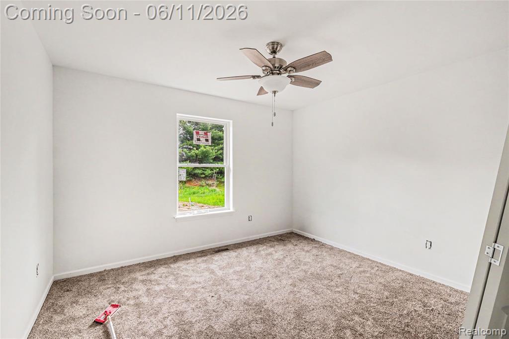 6465 Whisper Ridge Court Burton, MI 48509 - Photo 6 of 16