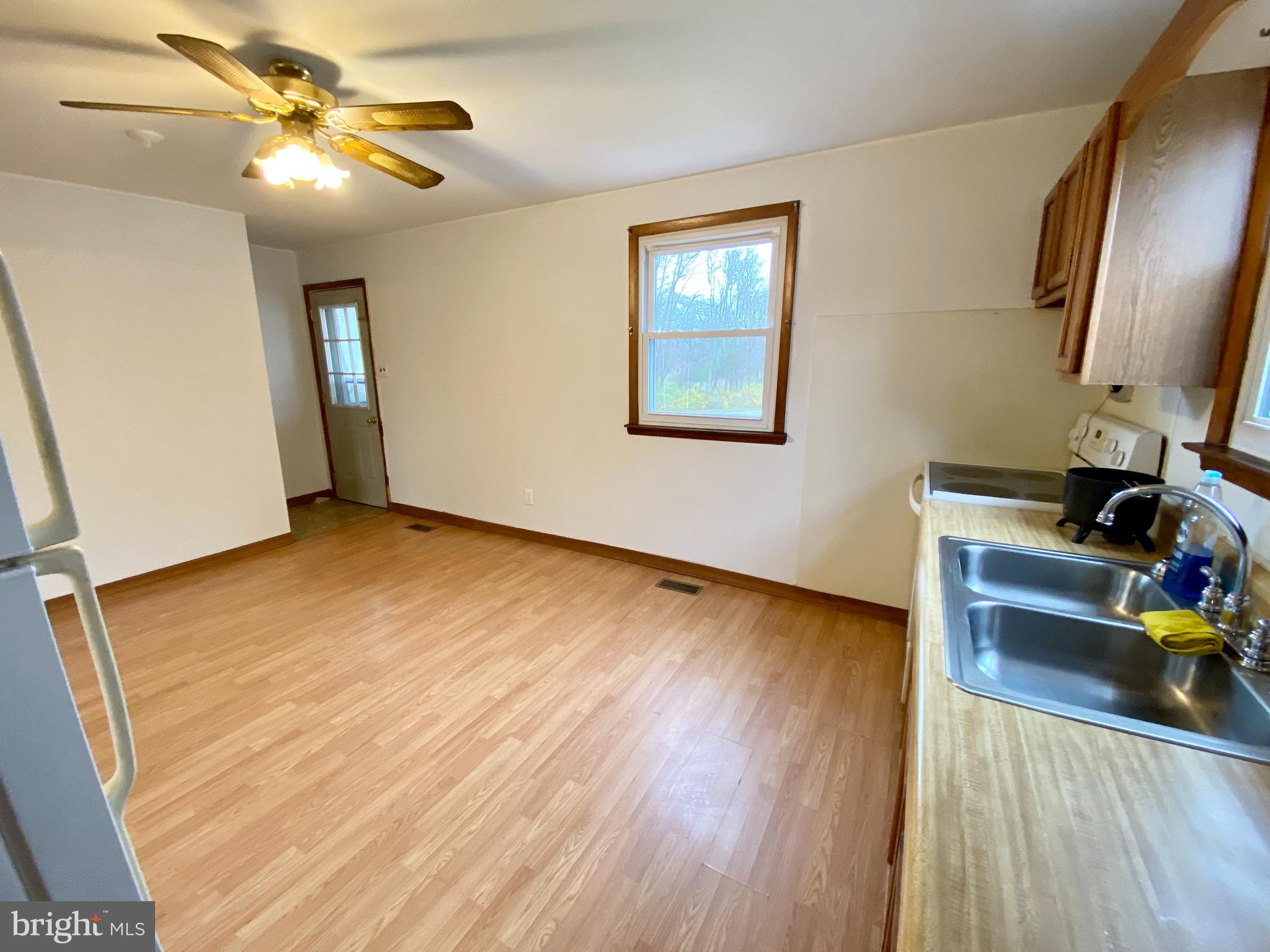 623 Rowland Road Conowingo, MD 21918 - Photo 19 of 31 Kitchen