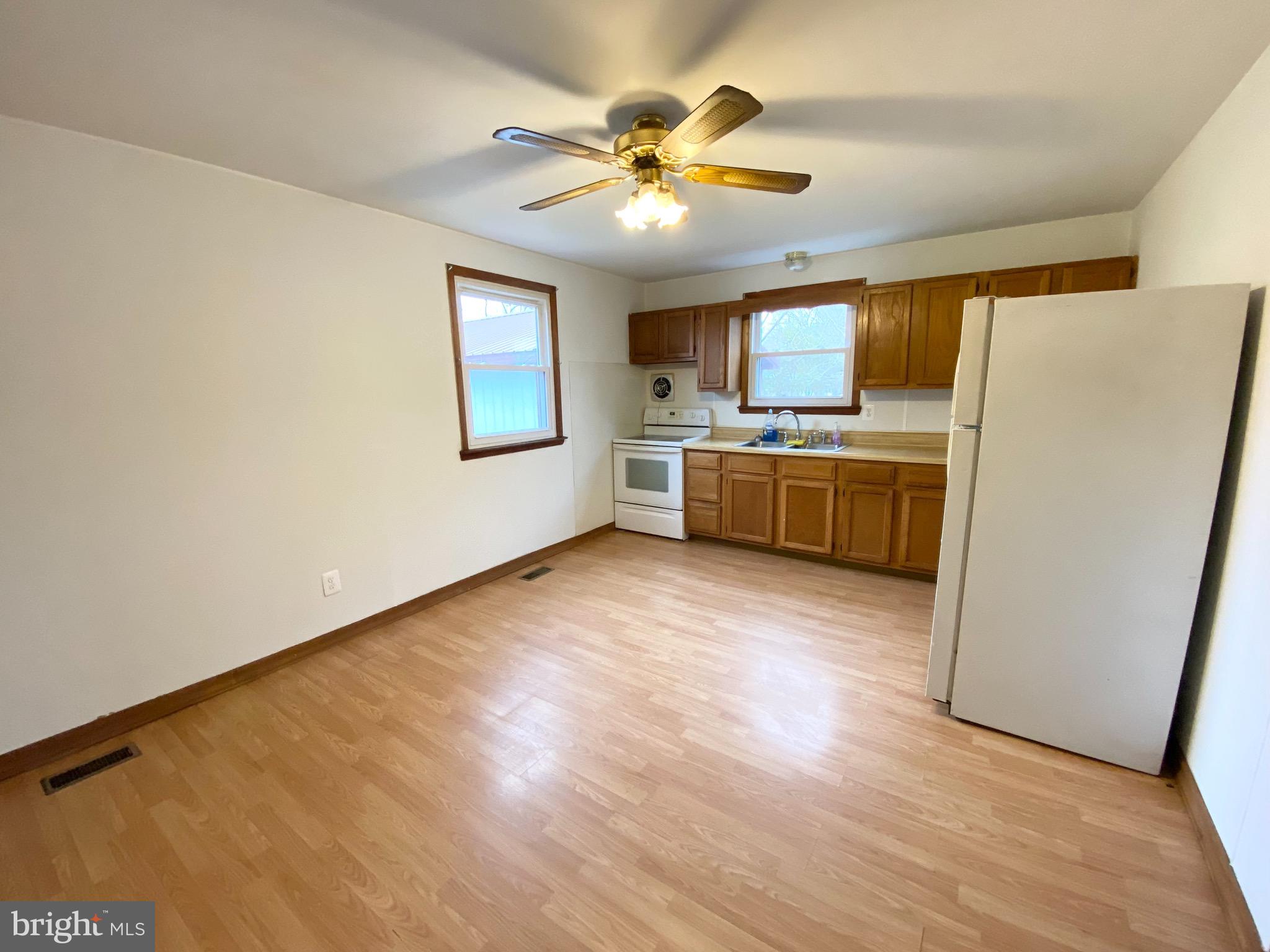 623 Rowland Road Conowingo, MD 21918 - Photo 20 of 31 Kitchen