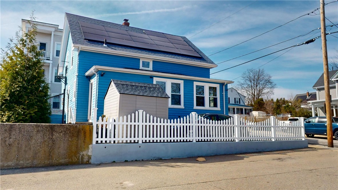 195 Adams Street Woonsocket, RI 02895 - Photo 5 of 47