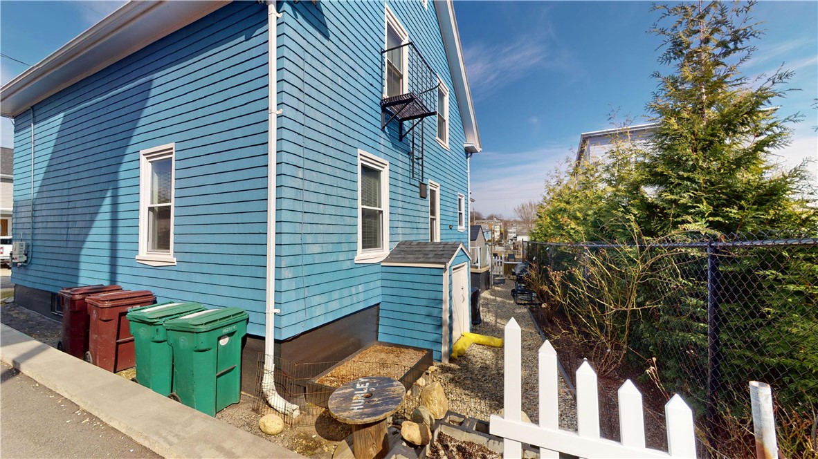 195 Adams Street Woonsocket, RI 02895 - Photo 6 of 47