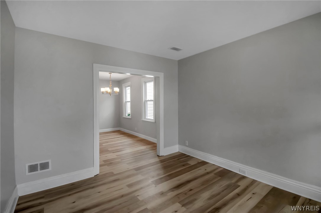 23 Pooley Place Buffalo, NY 14213 - Photo 13 of 22