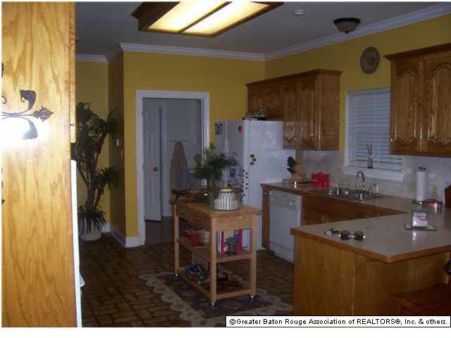 4406 Rue Splendeur Baker, LA 70714 - Photo 7 of 10 Gallery Image 7