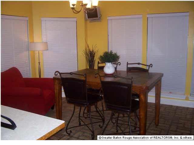 4406 Rue Splendeur Baker, LA 70714 - Photo 8 of 10 Gallery Image 8