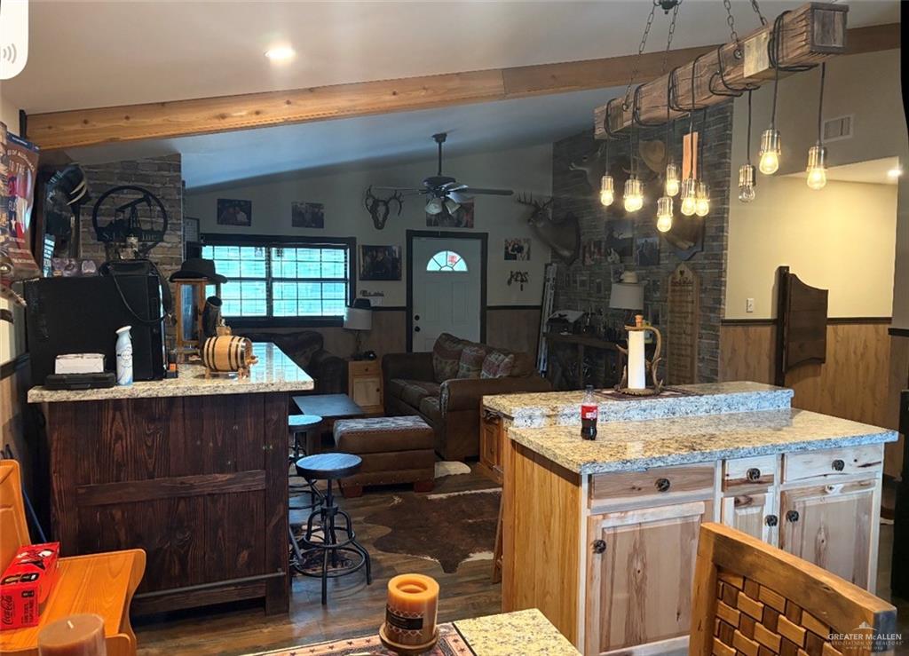 218 Cr 218 Road Encino, TX 78353 - Photo 4 of 16