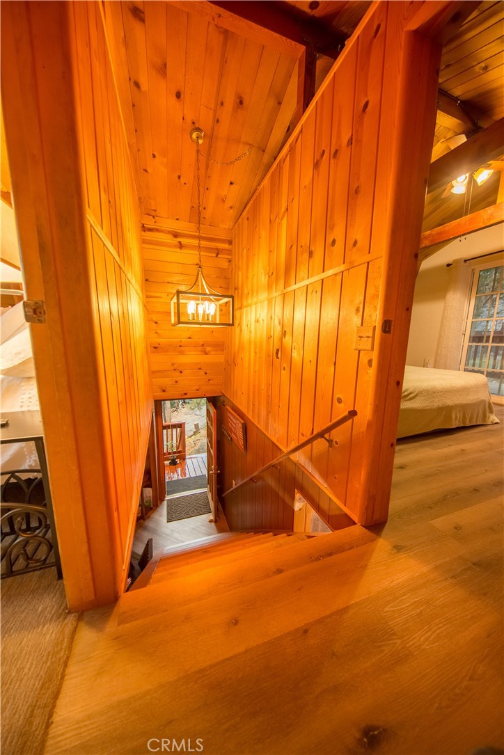 512 Shady Dell Crestline, CA 92325 - Photo 27 of 42 a view of an indoor basketball court