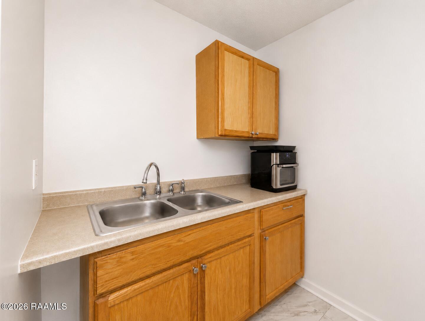 610 Pillette Road, Unit 194 Lafayette, LA 70508 - Photo 5 of 15 610 Pillette Road 1