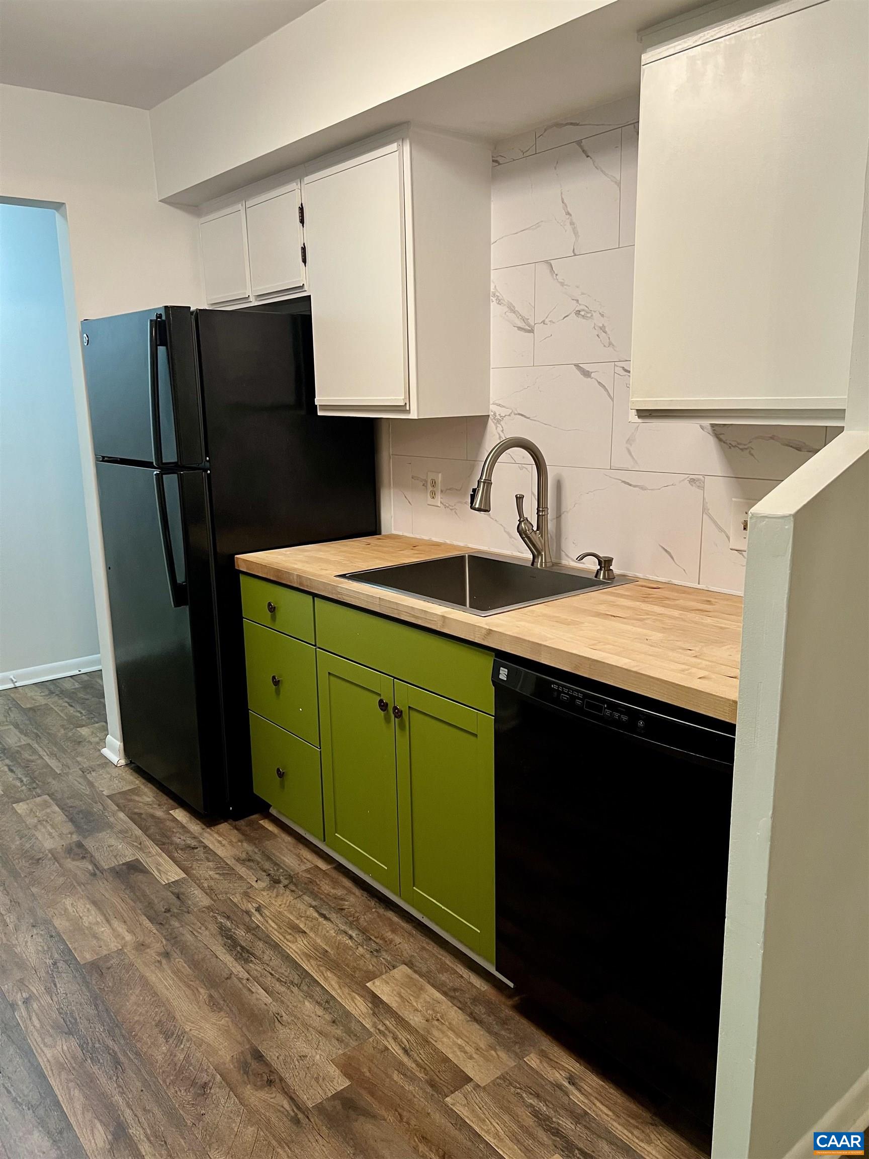 117 Turtle Creek Road, Unit 6 Charlottesville, VA 22901 - Photo 4 of 15 Enjoy butcher block counters and new appliances