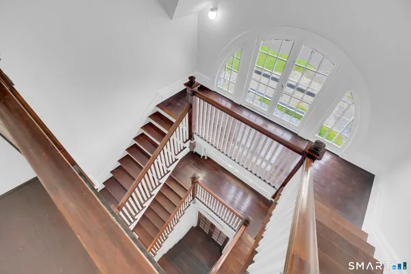 $2,690,000 | 26 Shady Lane, Greenwich, CT 06831
