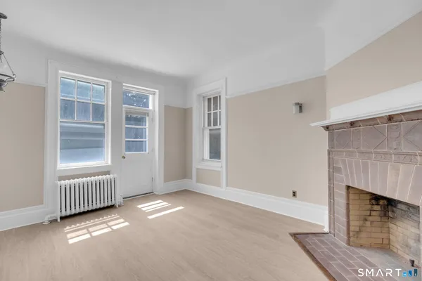 $2,690,000 | 26 Shady Lane, Greenwich, CT 06831