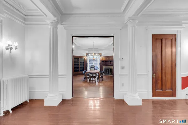 $2,690,000 | 26 Shady Lane, Greenwich, CT 06831