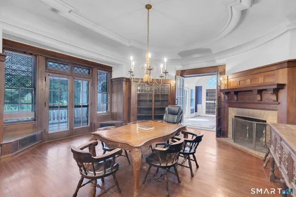 $2,690,000 | 26 Shady Lane, Greenwich, CT 06831