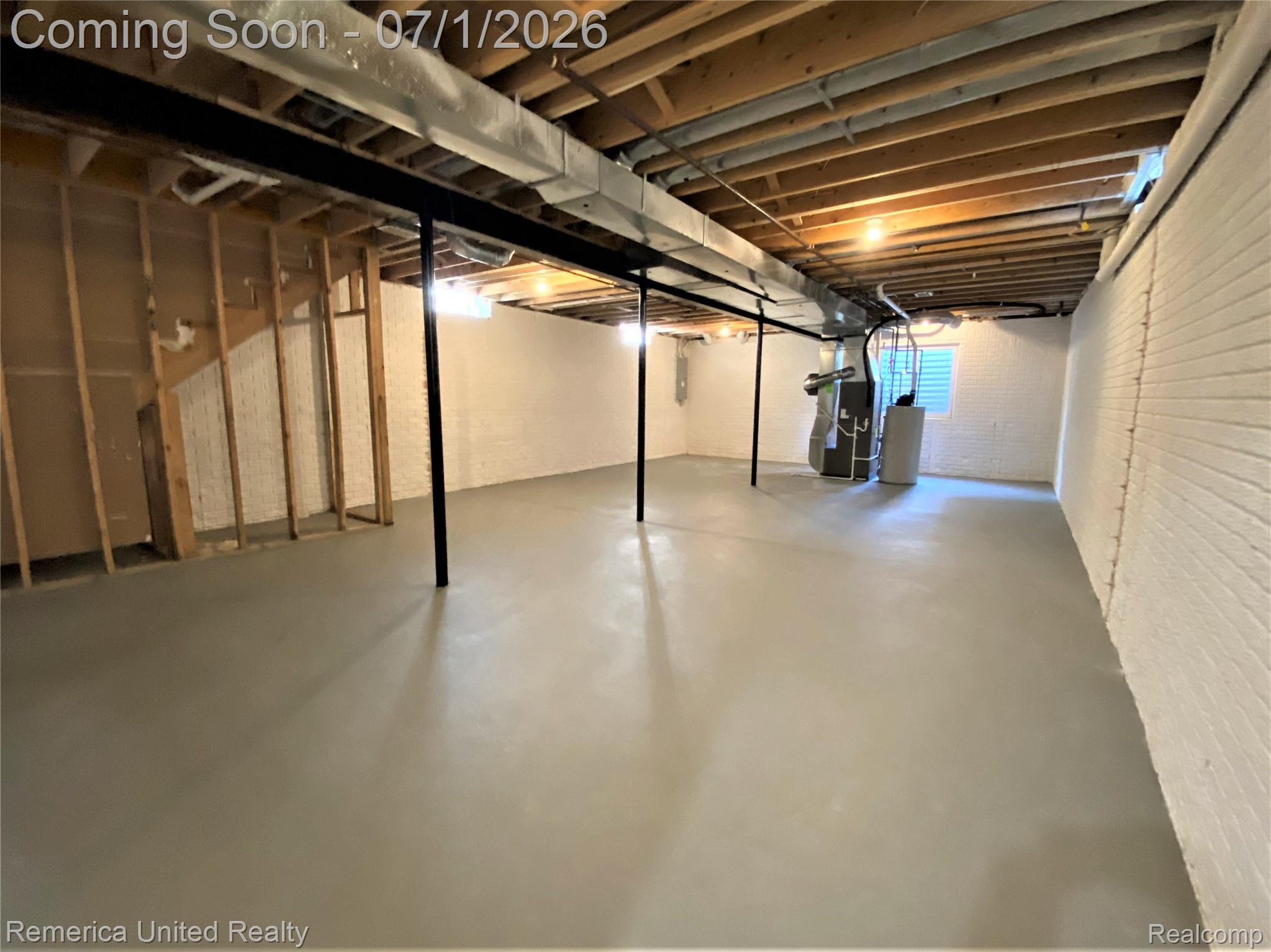 916 Ruffner Avenue Birmingham, MI 48009 - Photo 27 of 33 3.jpg