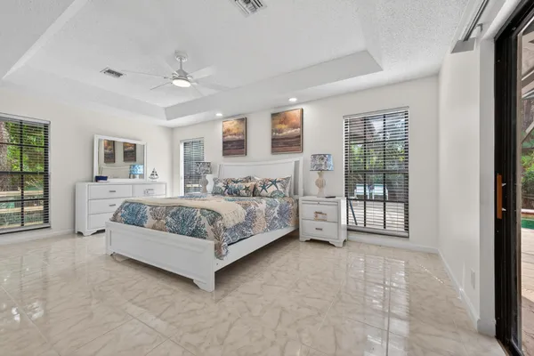 $5,500 | 8166 155th Place North, Palm Beach Gardens, FL 33418