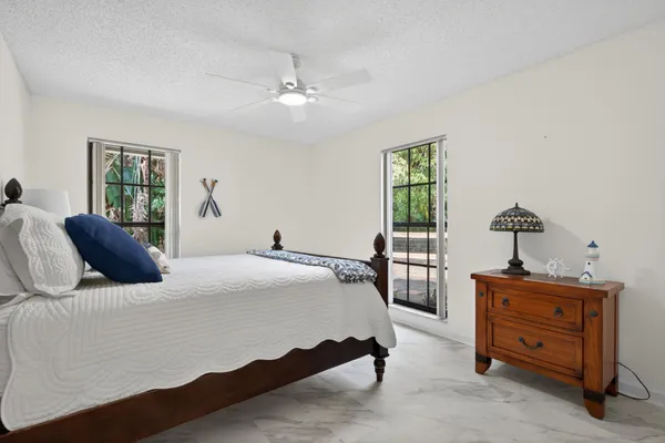 $5,500 | 8166 155th Place North, Palm Beach Gardens, FL 33418