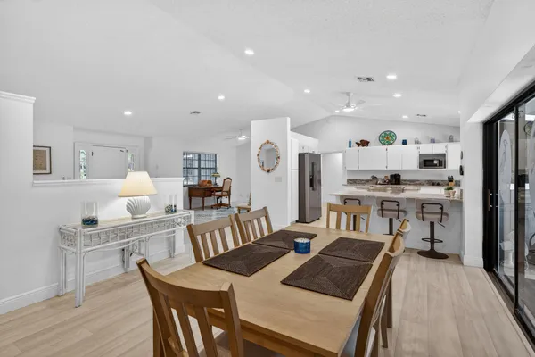 $5,500 | 8166 155th Place North, Palm Beach Gardens, FL 33418