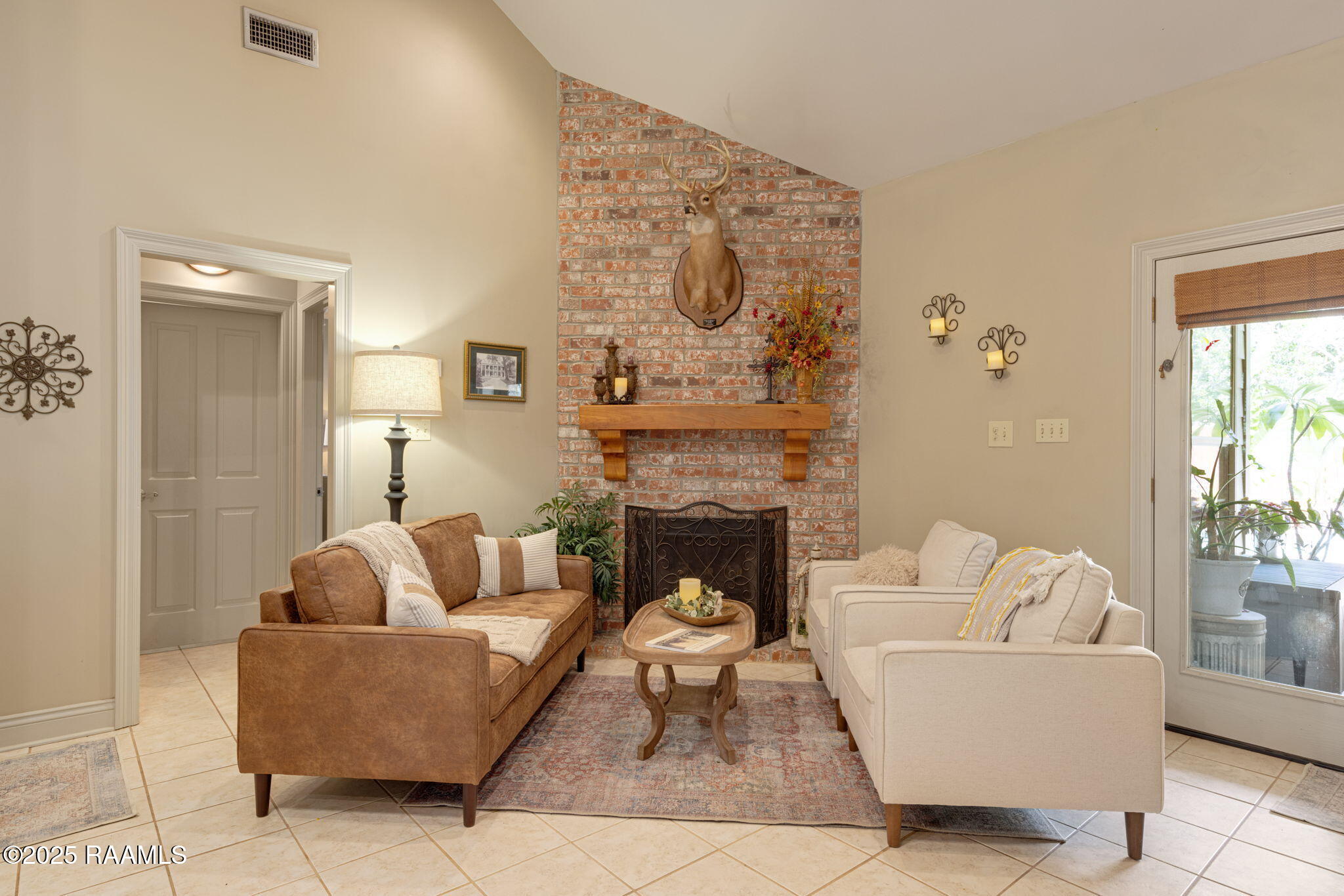 115 Magazine Street Lafayette, LA 70503 - Photo 13 of 32 Keeping Room