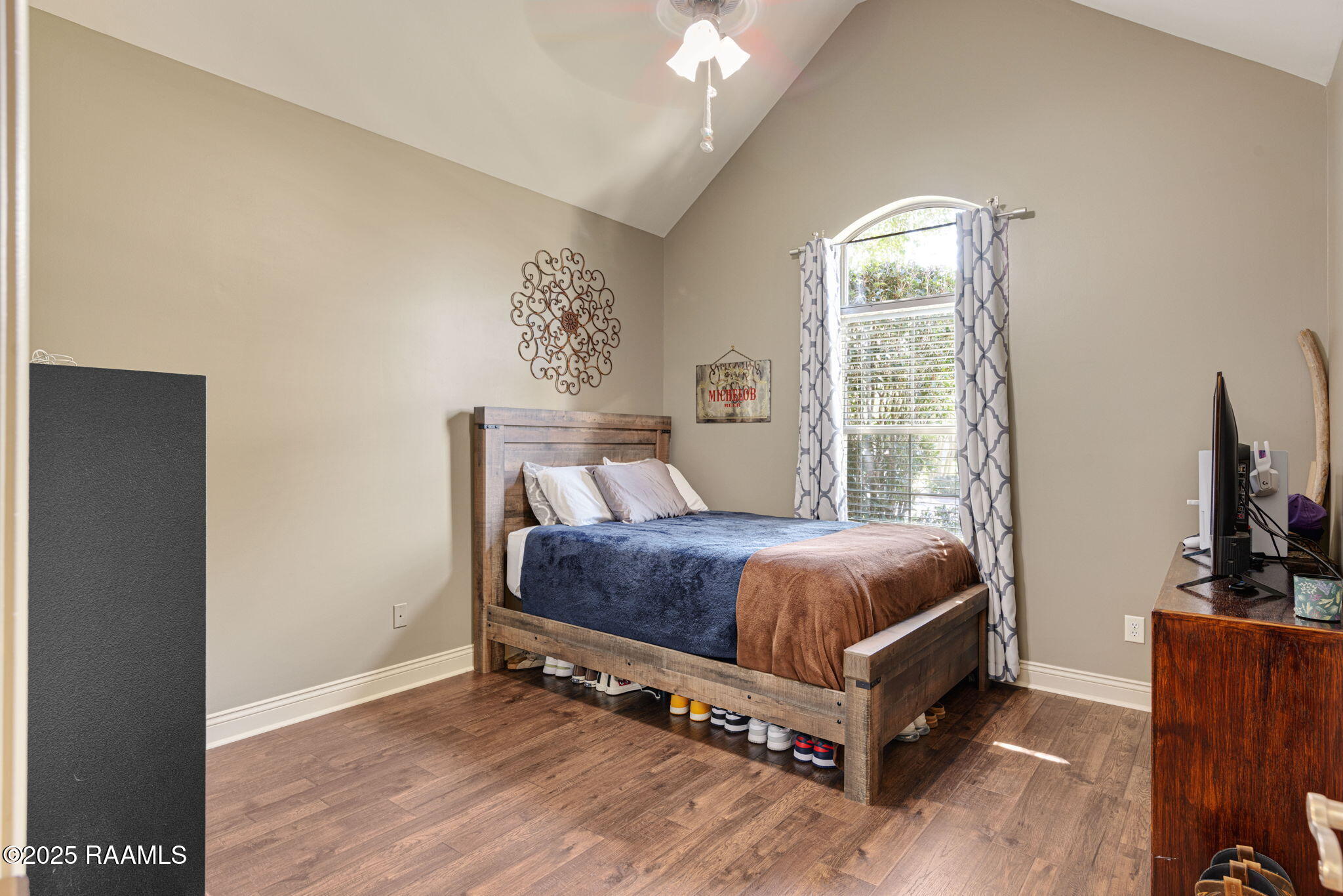 115 Magazine Street Lafayette, LA 70503 - Photo 23 of 32 Bedroom 2