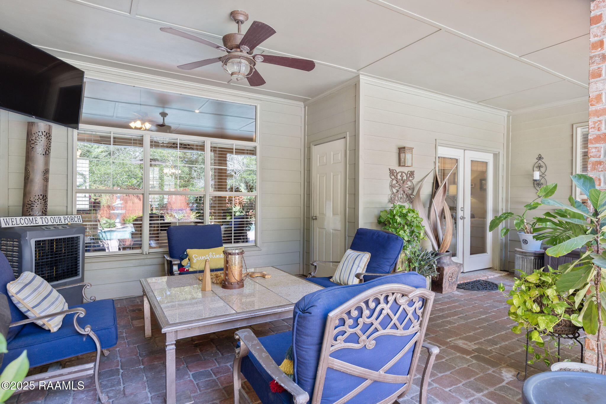 115 Magazine Street Lafayette, LA 70503 - Photo 27 of 32 Patio