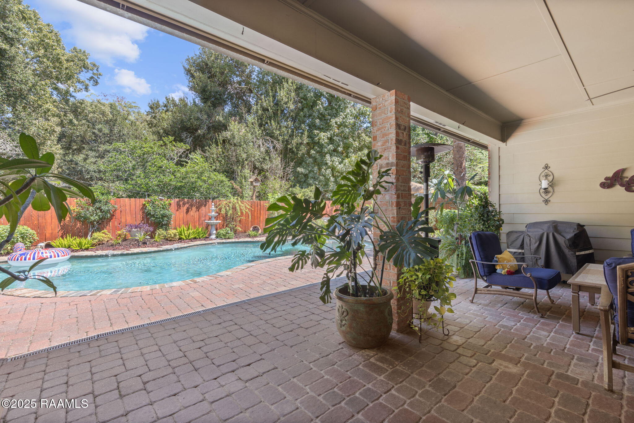 115 Magazine Street Lafayette, LA 70503 - Photo 28 of 32 Patio 2