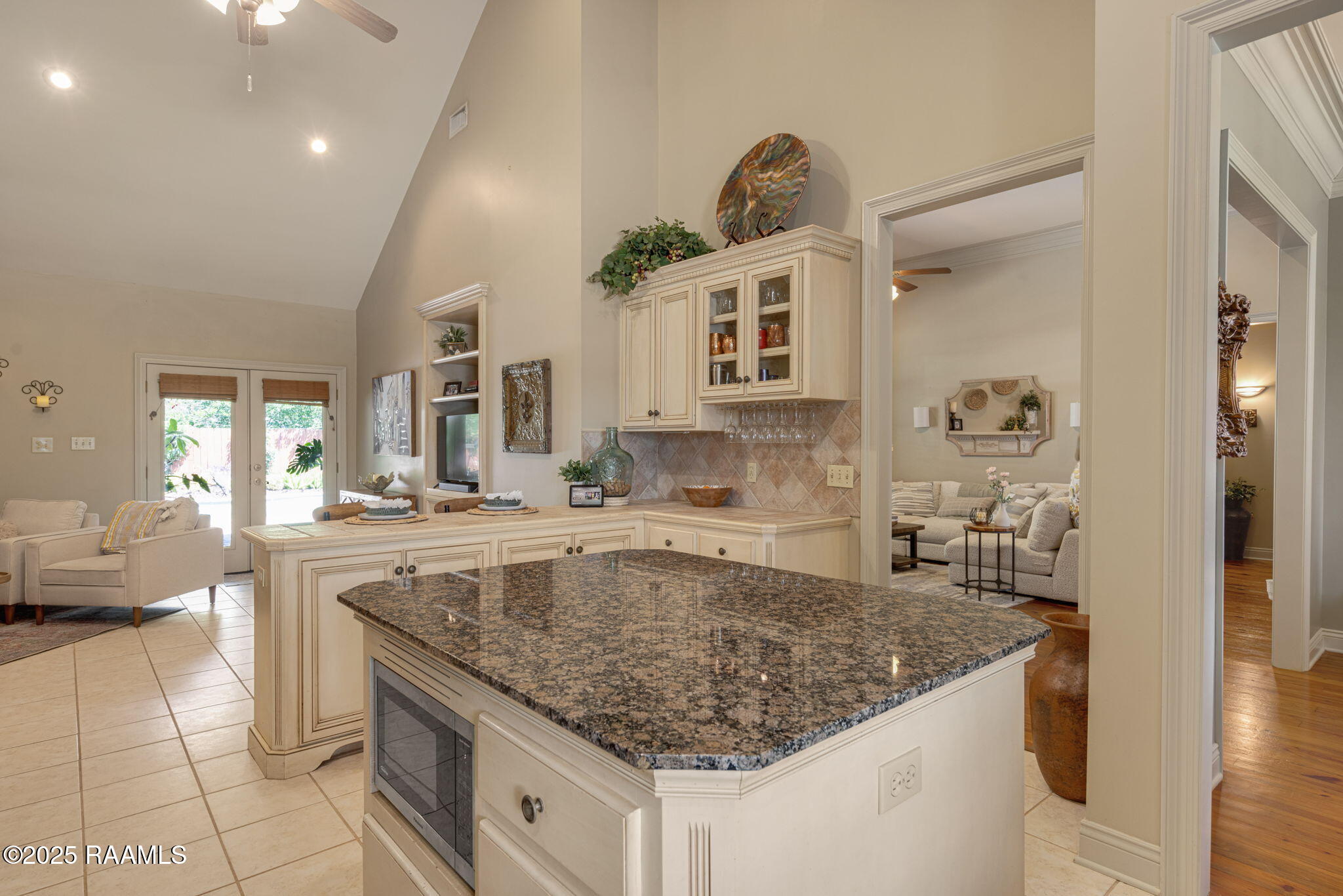 115 Magazine Street Lafayette, LA 70503 - Photo 9 of 32 Kitchen 2