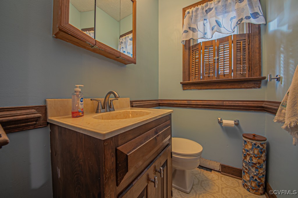 7570 Elko Road Henrico, VA 23231 - Photo 5 of 20 Gallery Image 5