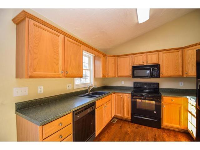 1711 Trinity Road Troutville, VA 24175 - Photo 8 of 23 Kitchen