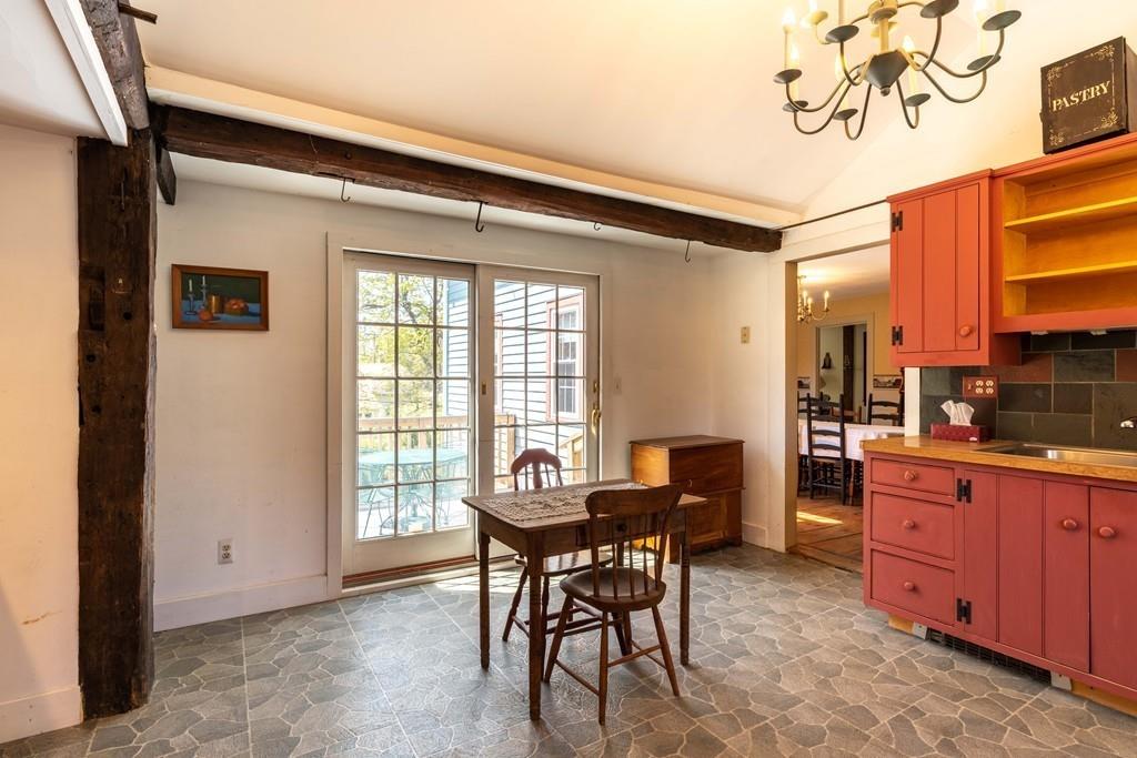 12 S Road Westhampton, MA 01027 - Photo 3 of 38