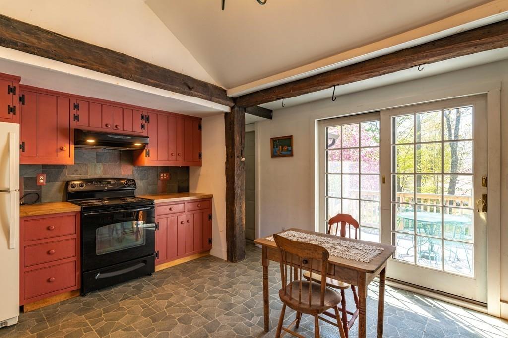 12 S Road Westhampton, MA 01027 - Photo 7 of 38