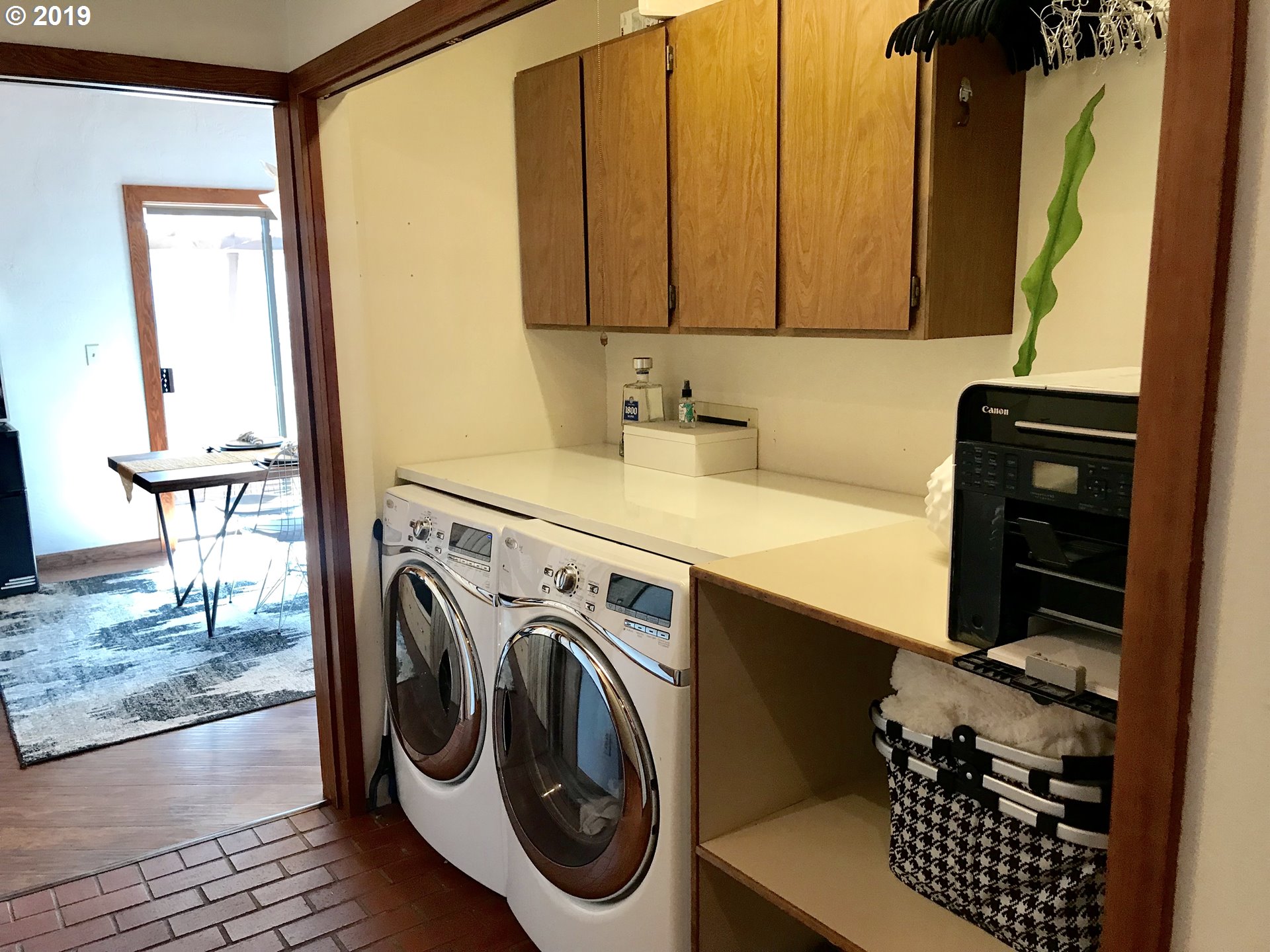 250 Singing Waters Road Winchester, OR 97495 - Photo 22 of 32 Gallery Image 22