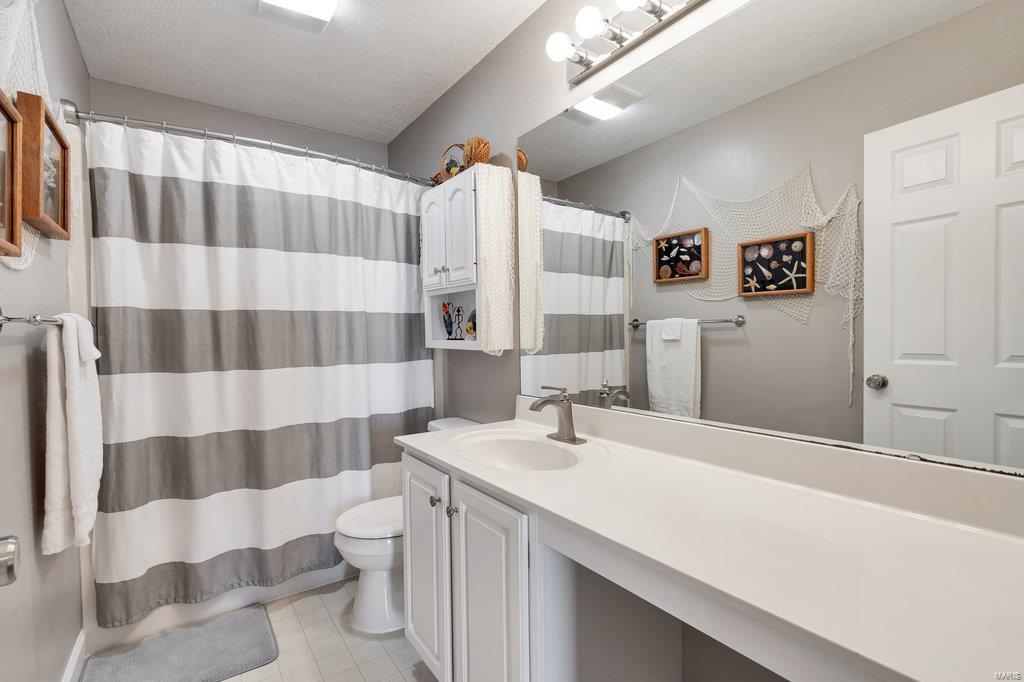 2702 Hunters Ridge Edwardsville, IL 62025 - Photo 45 of 72 Gallery Image 45