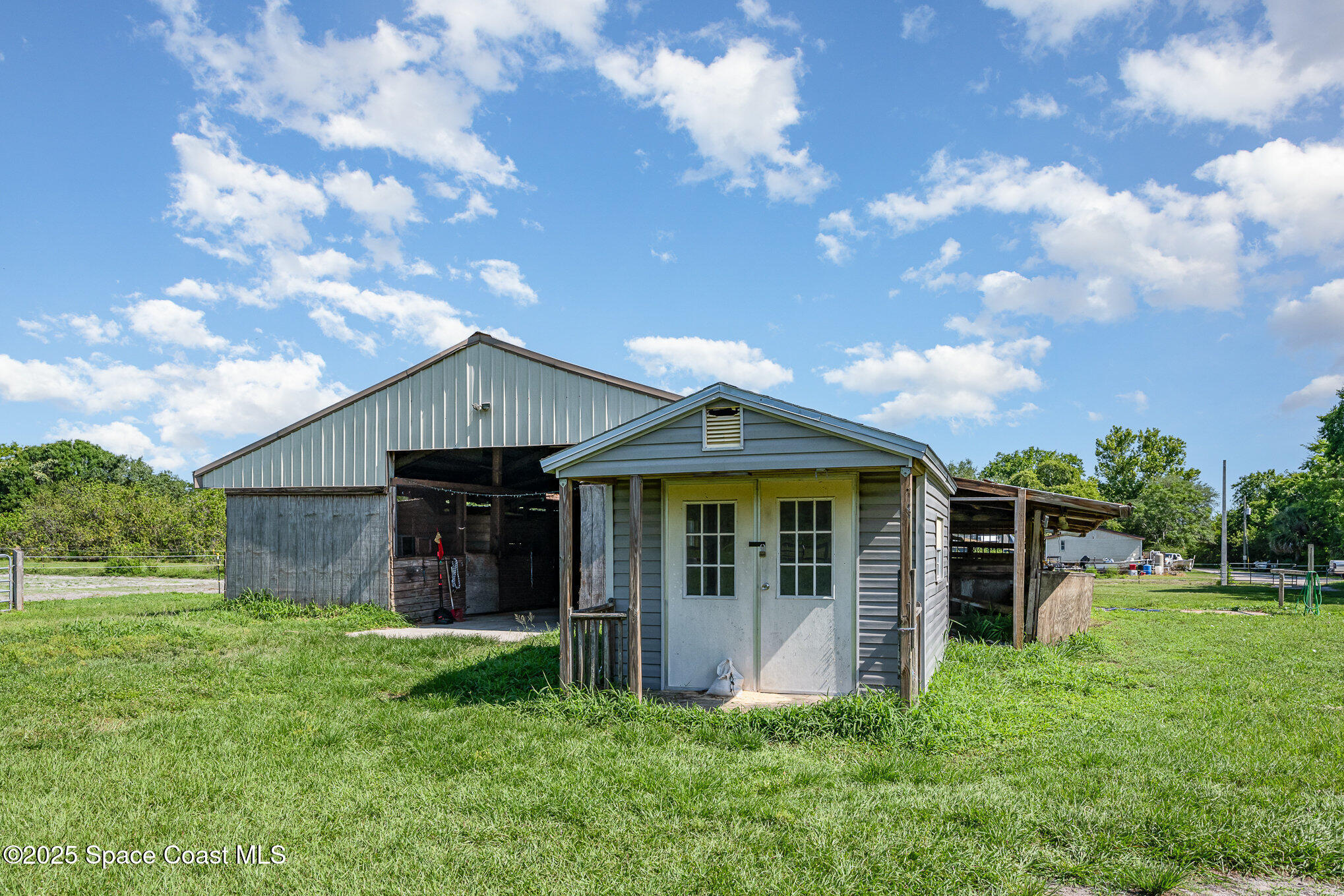 2675 Brockett Road Mims, FL 32754 - Photo 21 of 30 020_file_773