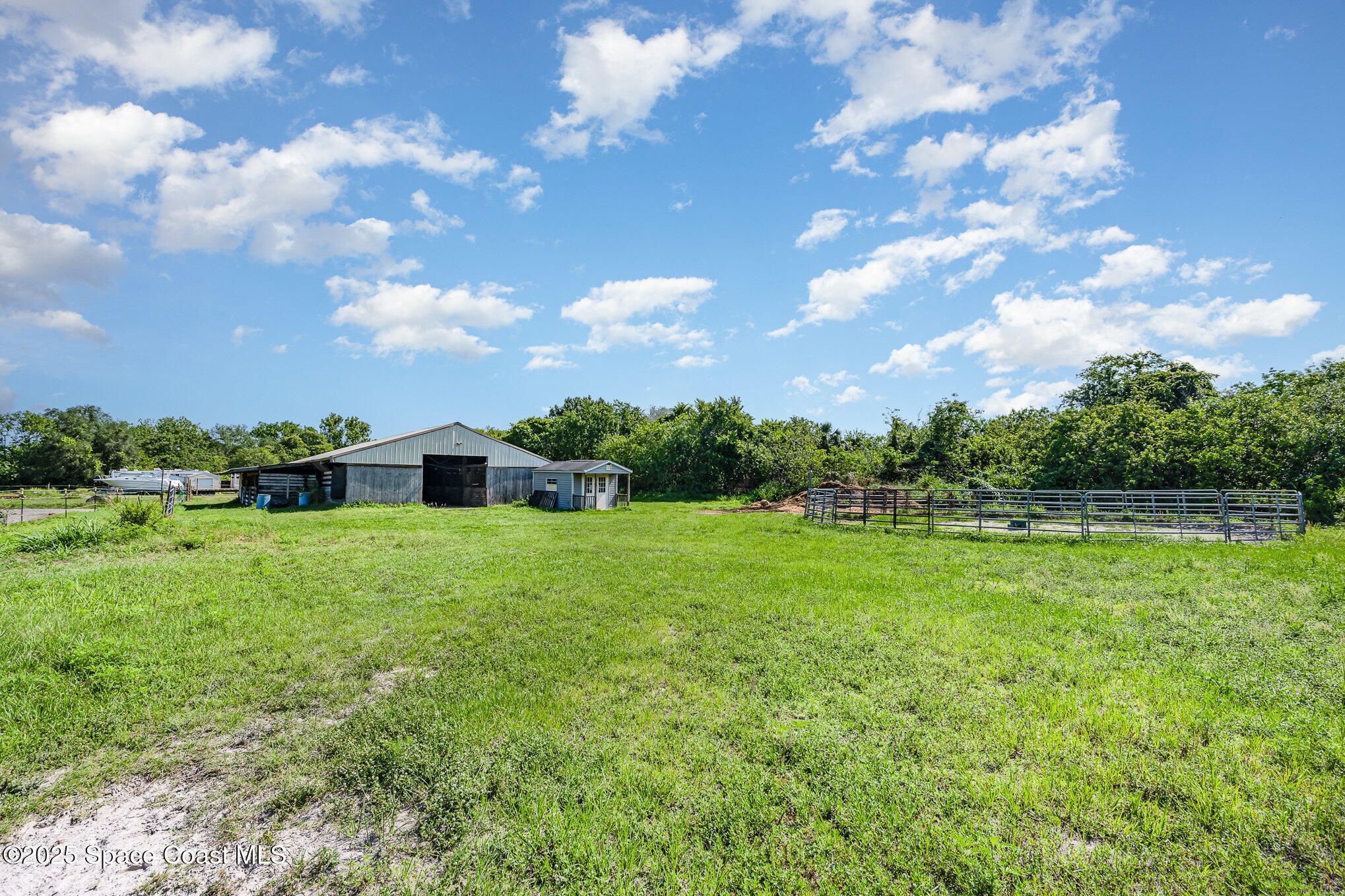 2675 Brockett Road Mims, FL 32754 - Photo 23 of 30 022_file_342