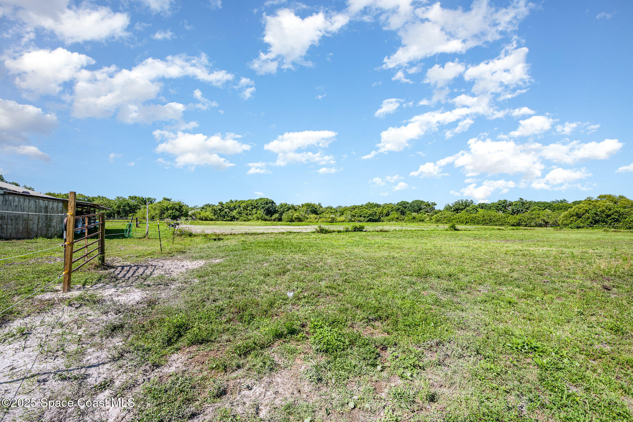 2675 Brockett Road Mims, FL 32754 - Photo 25 of 30 025_file_436