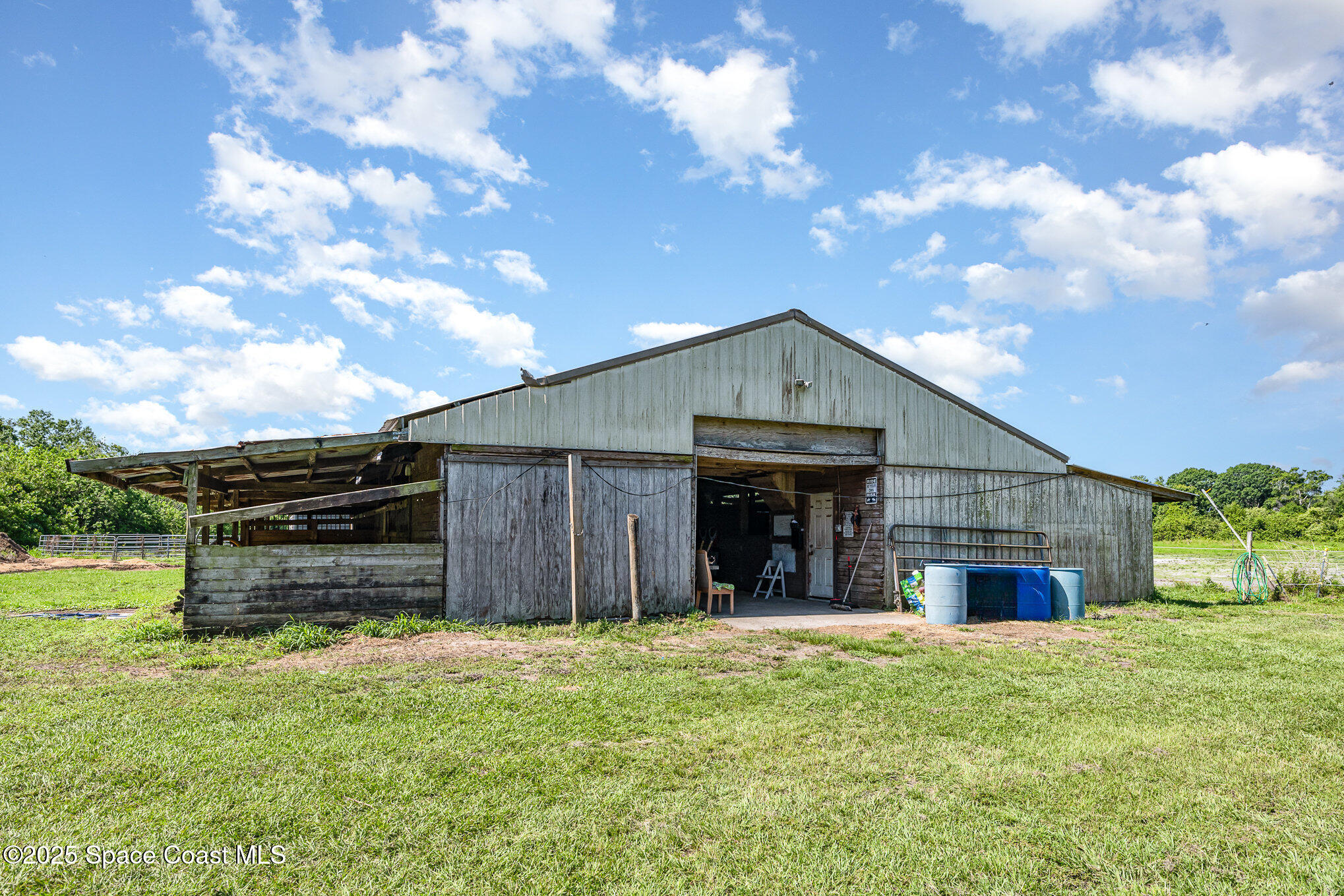 2675 Brockett Road Mims, FL 32754 - Photo 6 of 30 012_file_704