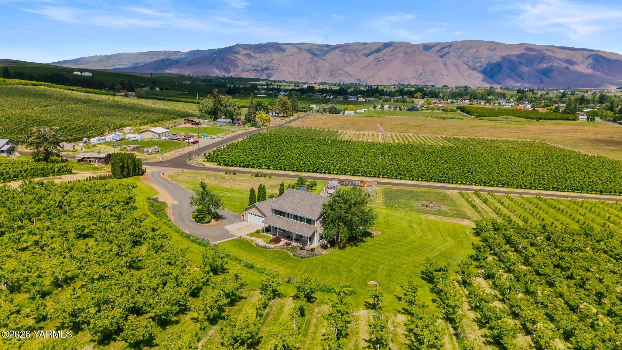 200 Tieton Heights Road Tieton, WA 98947 - Photo 32 of 41 200 Tieton Heights Rd Aerials-3