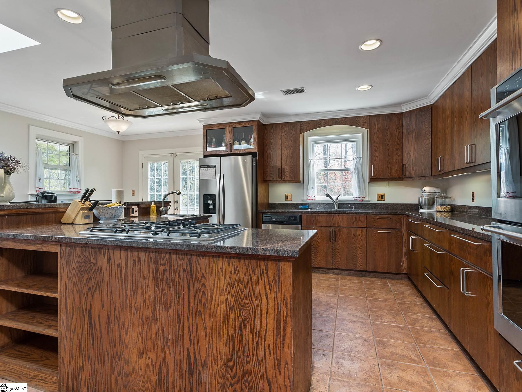 114 Turner Road Spartanburg, SC 29303 - Photo 21 of 34 Gallery Image 21