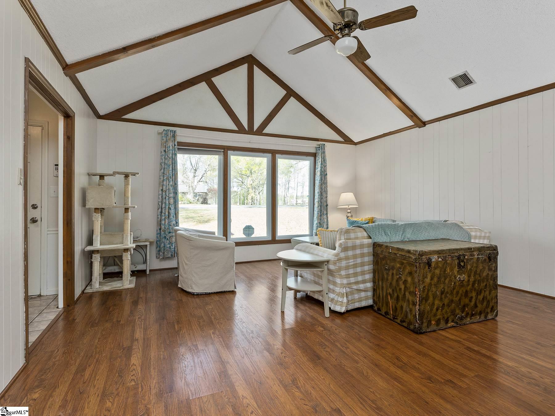 114 Turner Road Spartanburg, SC 29303 - Photo 5 of 34 Gallery Image 5