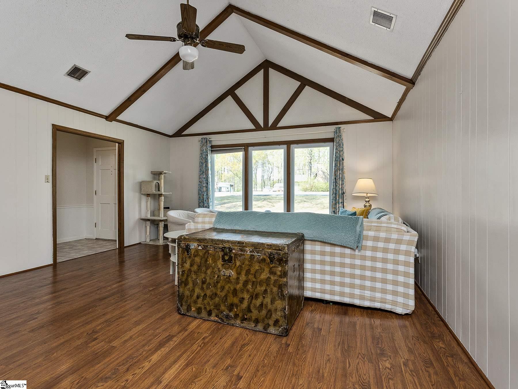 114 Turner Road Spartanburg, SC 29303 - Photo 6 of 34 Gallery Image 6