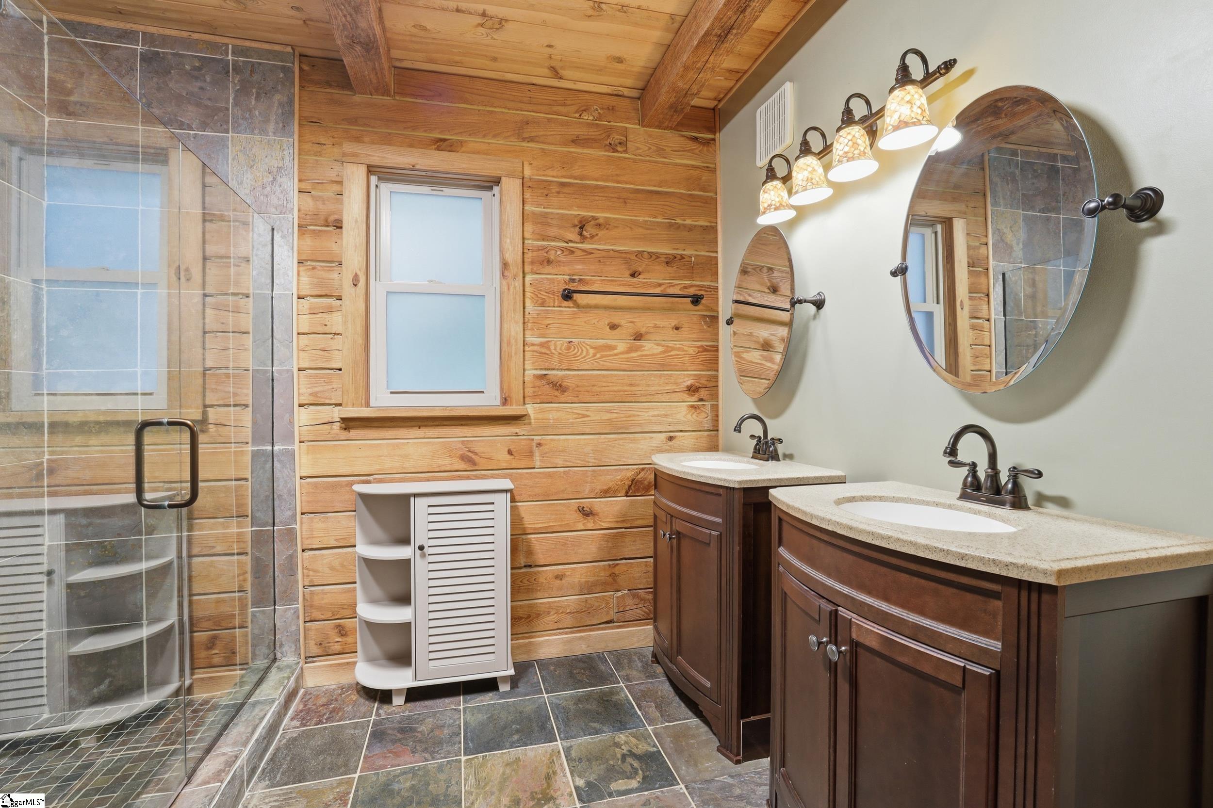 211 Narrow Way Travelers Rest, SC 29690 - Photo 15 of 47