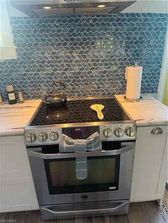 $8,500 | 981 8th Terrace North, Naples, FL 34102